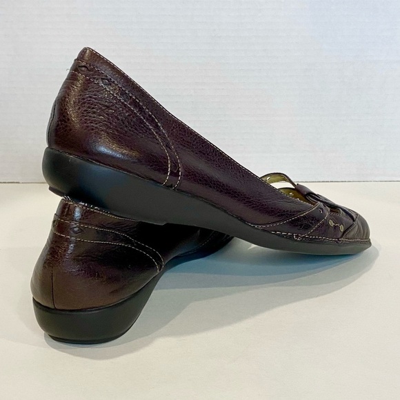 Aerosoles Women's Copenhagen Burgundy Brown Leather Flats Comfort Soles Size 10 - Picture 3 of 11